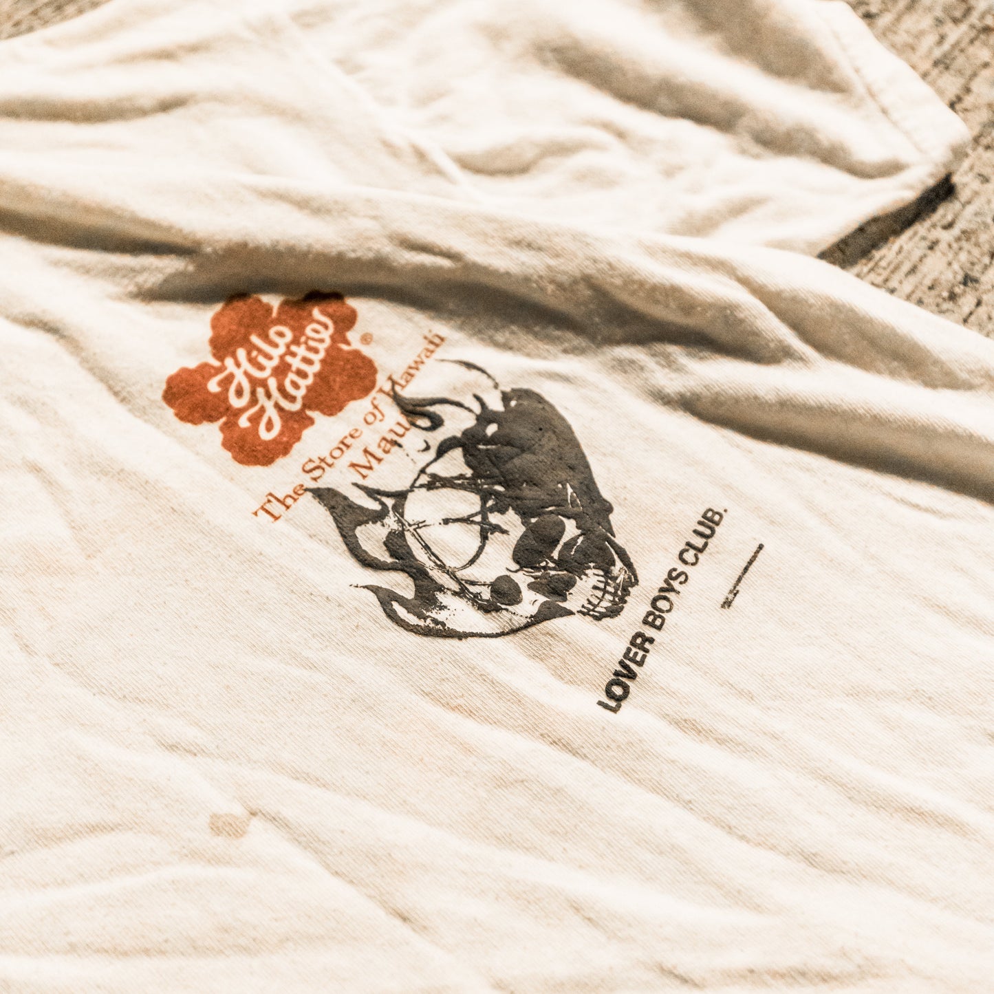 2000's hawaii tee