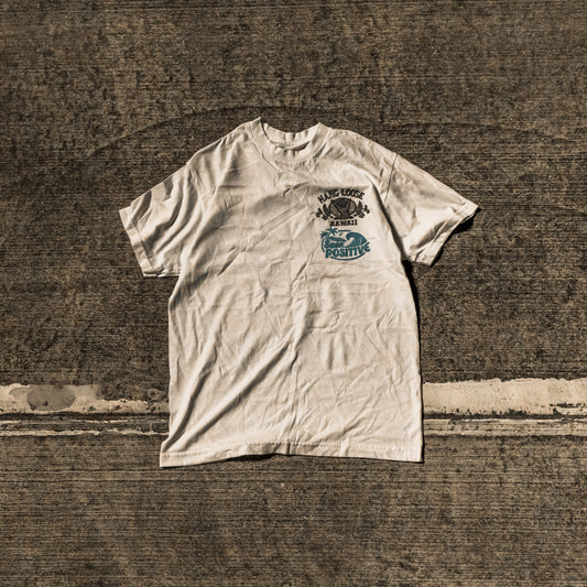 2000's hawaii tee