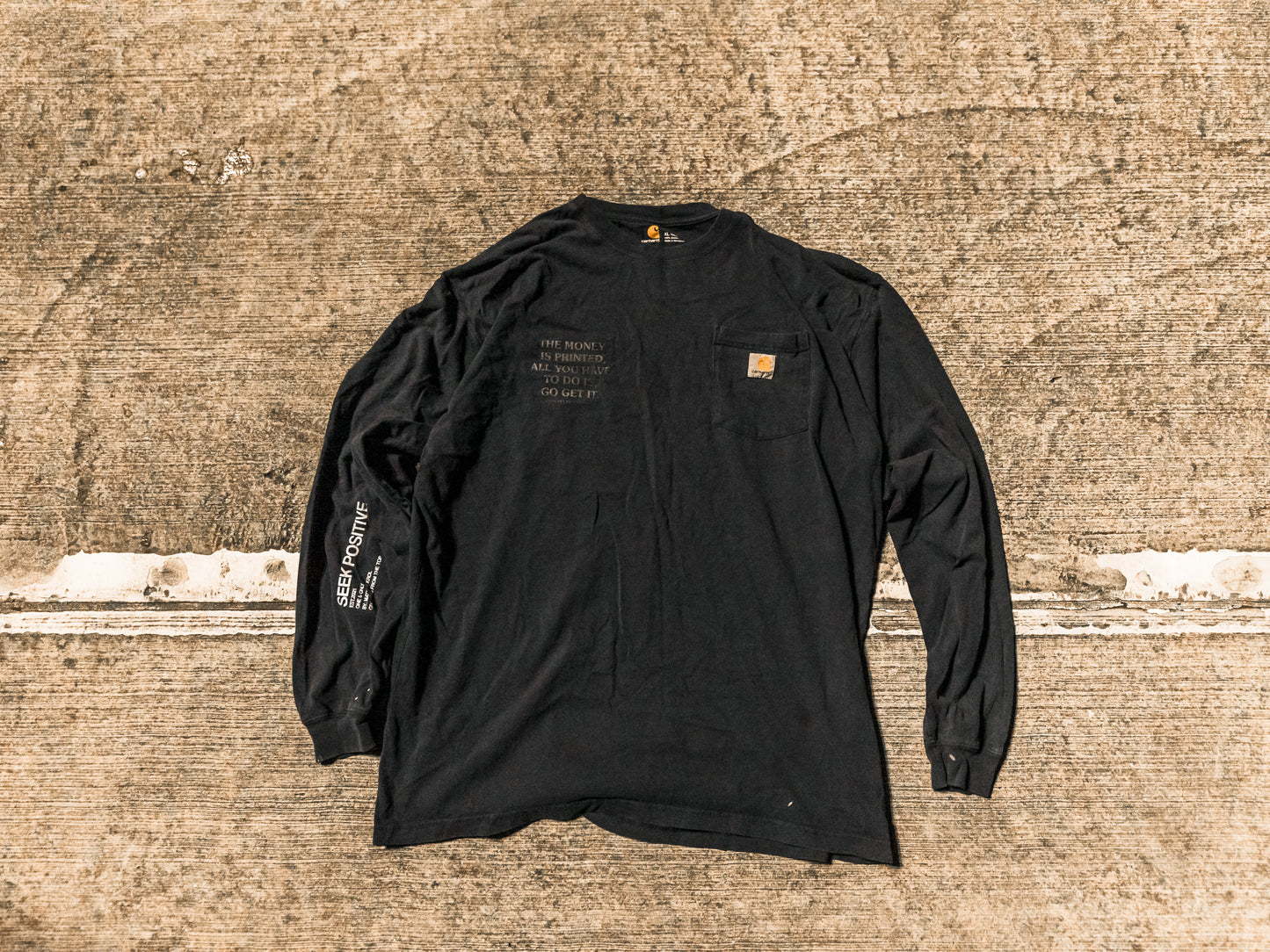 2000's carhartt longsleeve