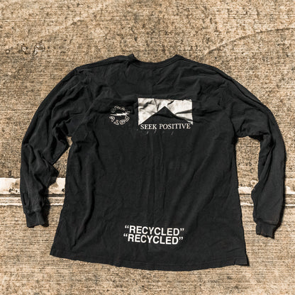 2000's carhartt longsleeve