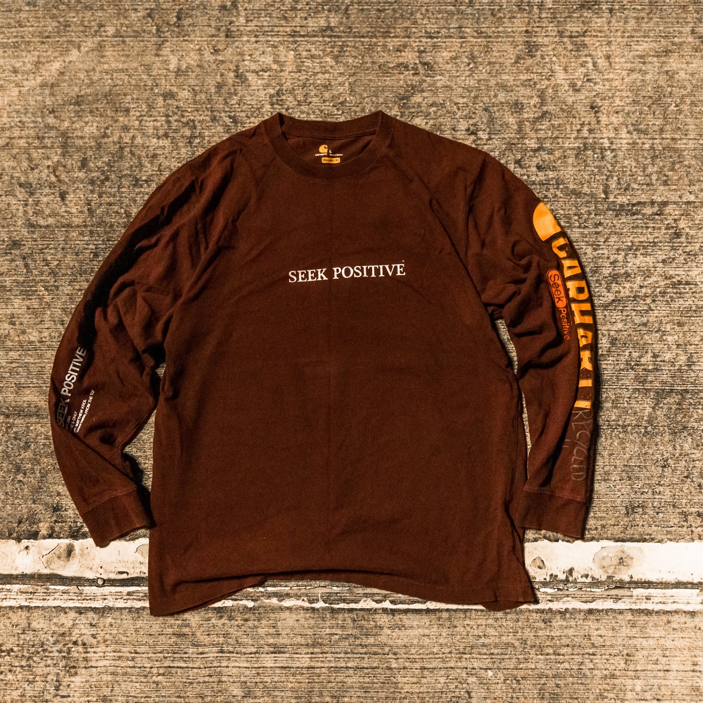 2000's Carhartt graphic tee