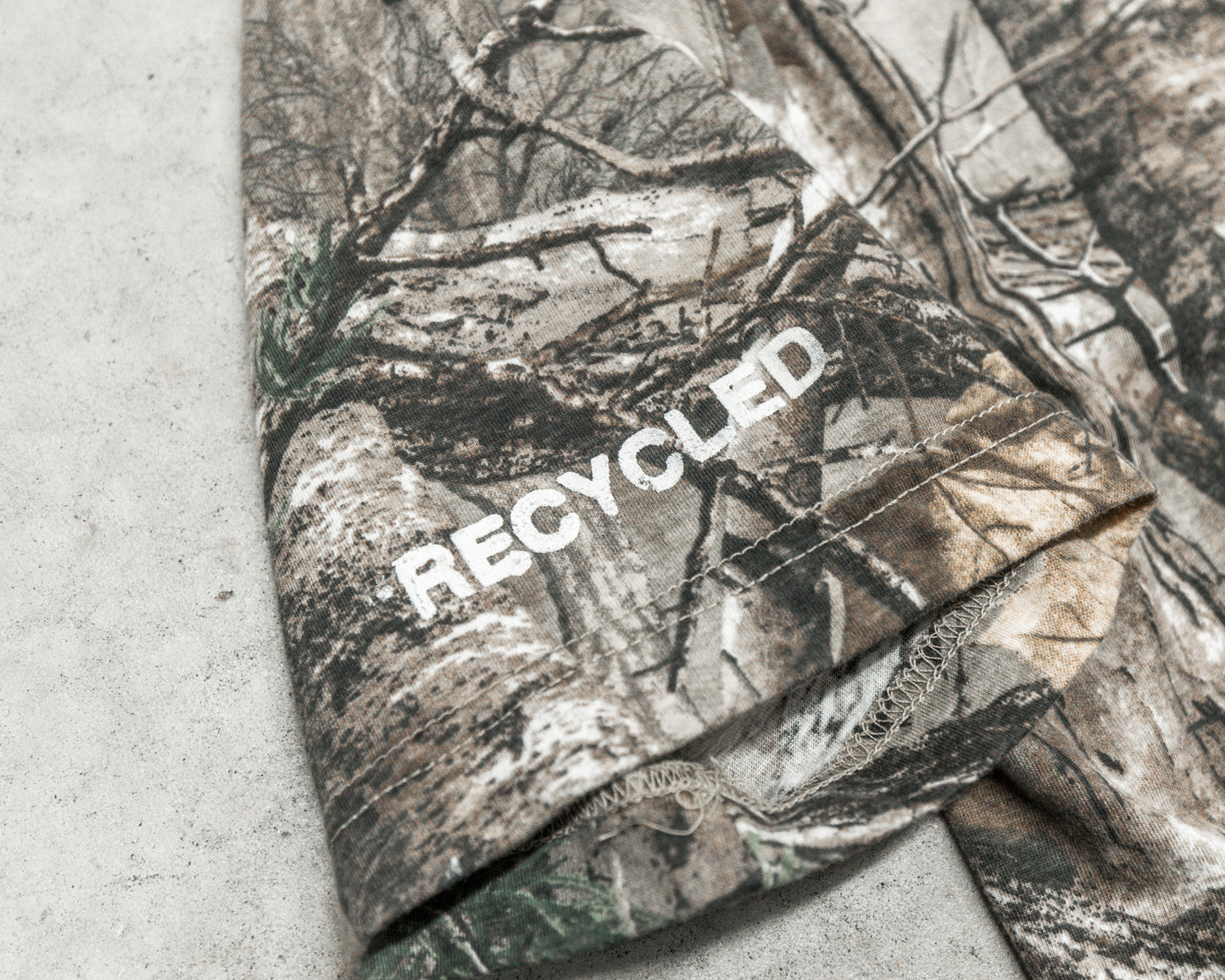 Real tree camo tee
